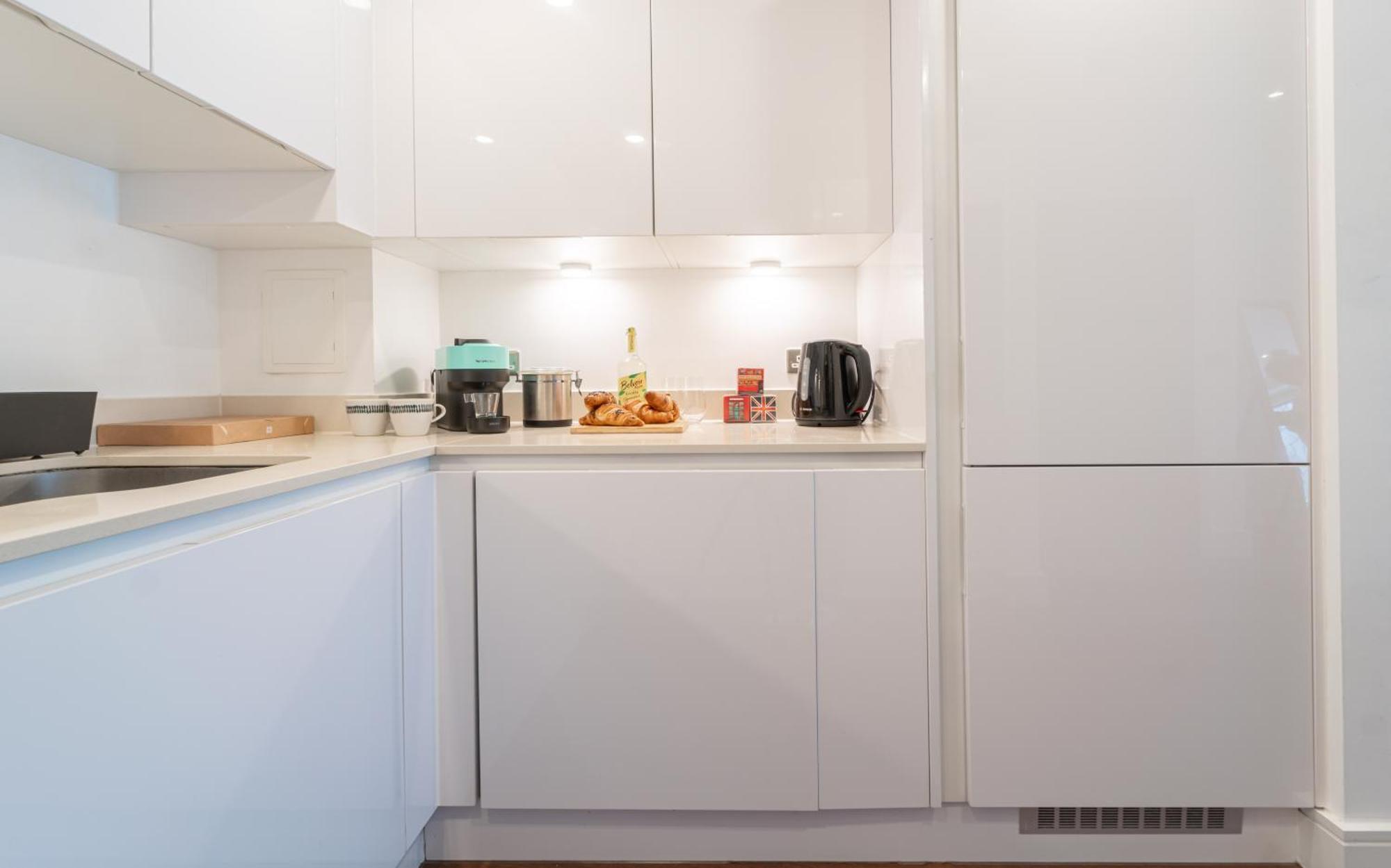 Stylish And Comfortable Canary Wharf Apartment Perfect For Long Stays Londýn Exteriér fotografie