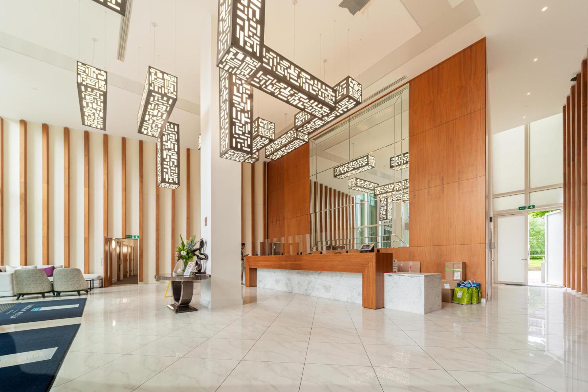 Stylish And Comfortable Canary Wharf Apartment Perfect For Long Stays Londýn Exteriér fotografie